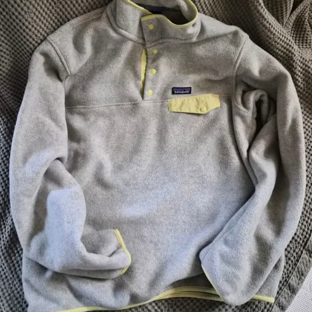 파타고니아 우먼즈 신칠라 스냅 티 풀오버 25455Q7