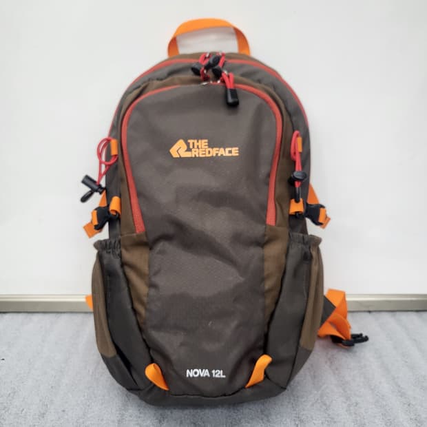 상태좋은 레드페이스 NOVA 12L 등산 백팩
