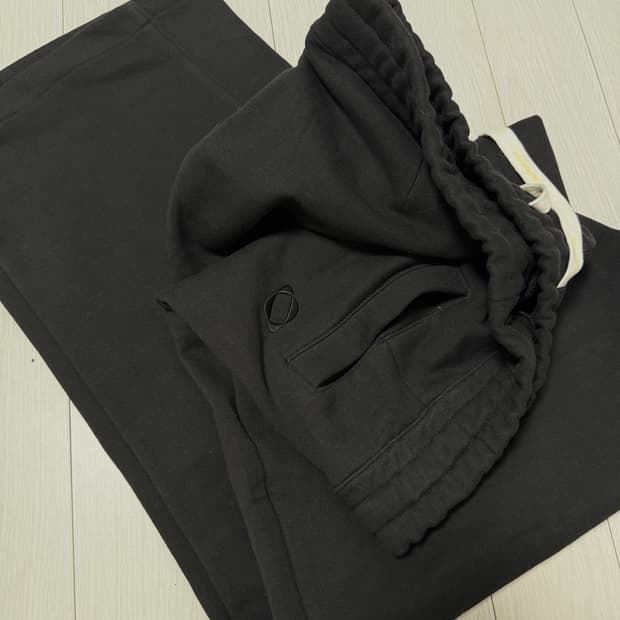 플리마켓🔥 낫온리포투데이 스웻 팬츠