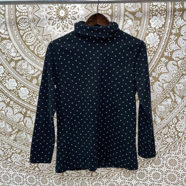 유니클로 여성 후리스 도트 목폴라 긴팔 티 