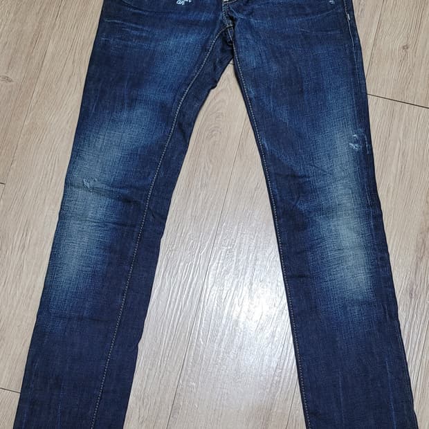 DSQUARED2 여성 D링 체인 슬림핏 데님 청바지.