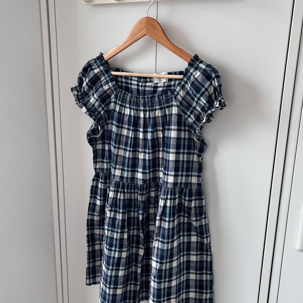 Natural memory 캡소매 체크 미니 원피스