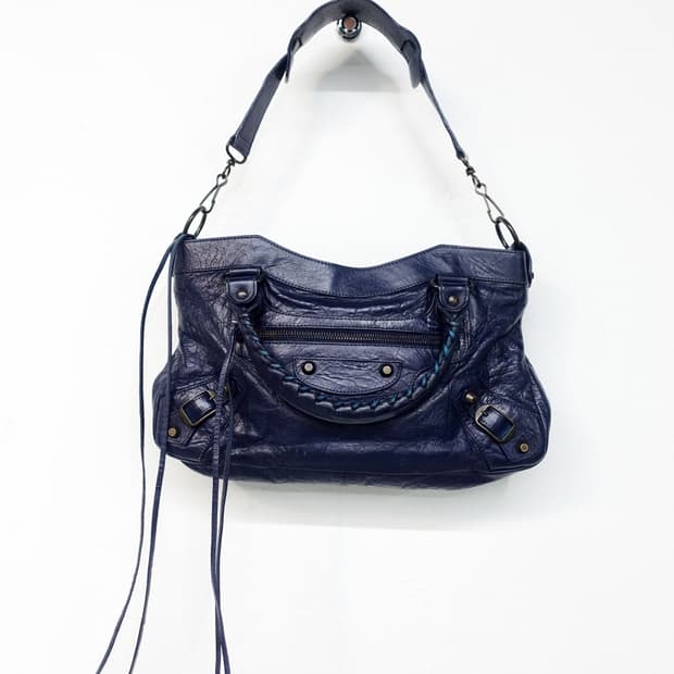 발렌시아가 모터백