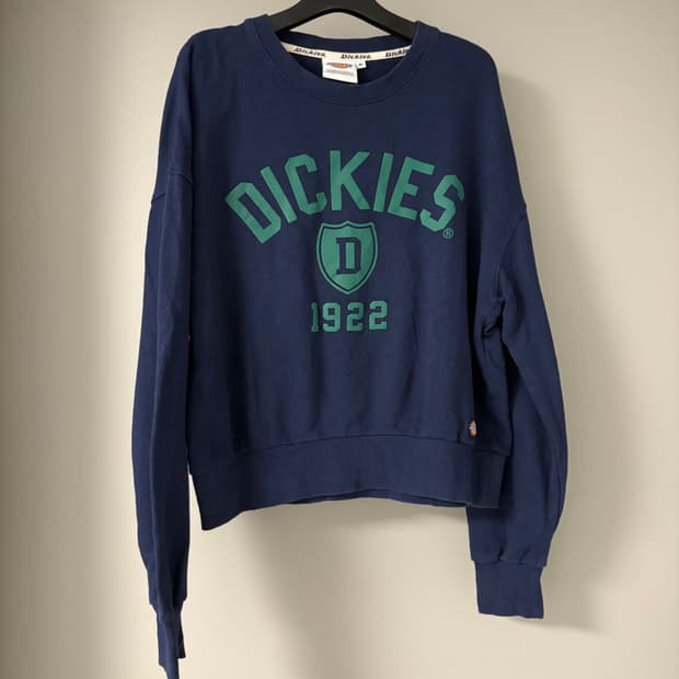 Dickies navy sweatshirt M