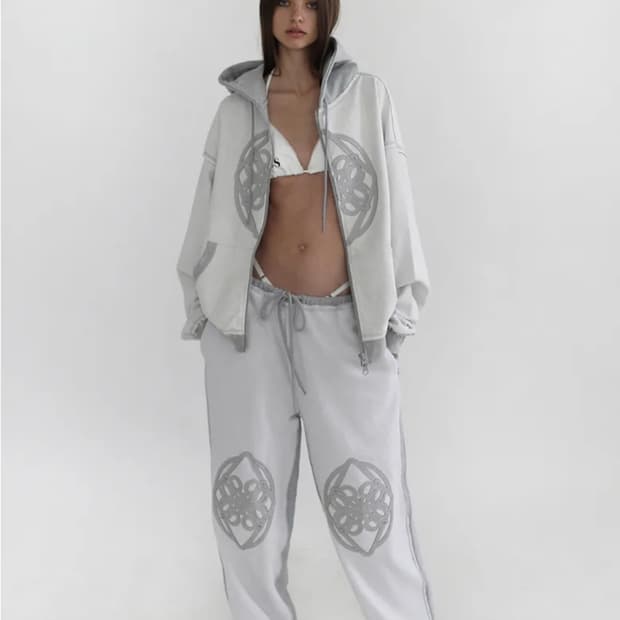 배드블러드 룸버스 후드집업