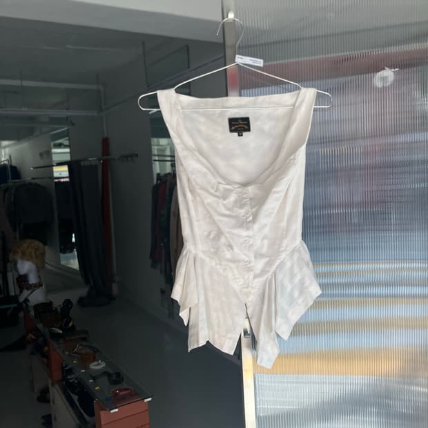 비비안웨스트우드 블라우스 