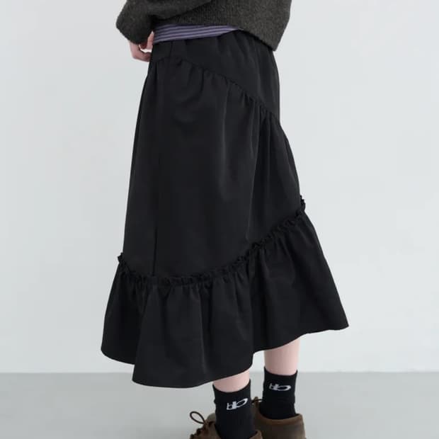 엔조블루스 enzoblues 코튼 셔링 스커트 블랙