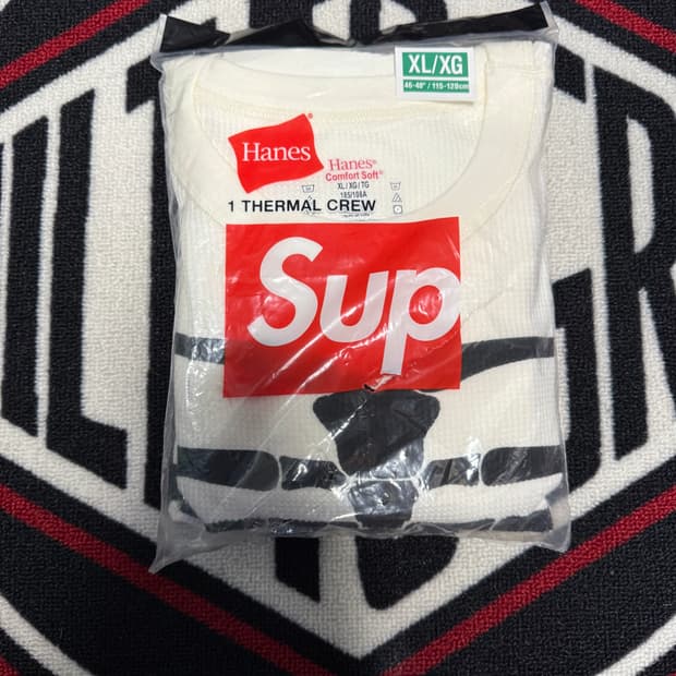 슈프림 헤인즈 본즈 써멀 크루 내츄럴