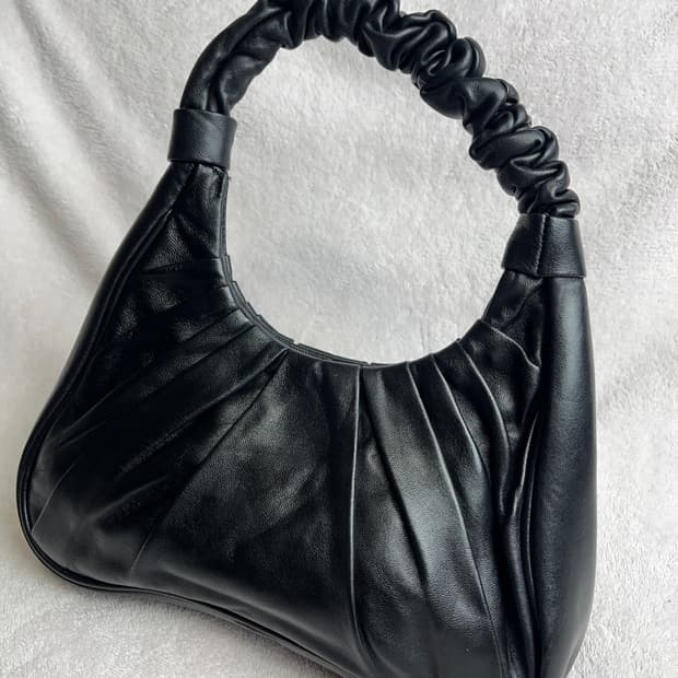 ROBO 여성 가죽 핸드백