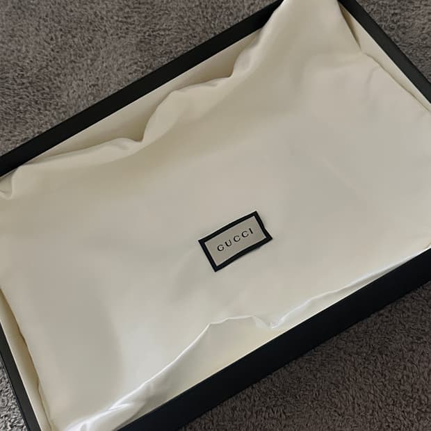 구찌 마이크로시마 크로스백 블랙