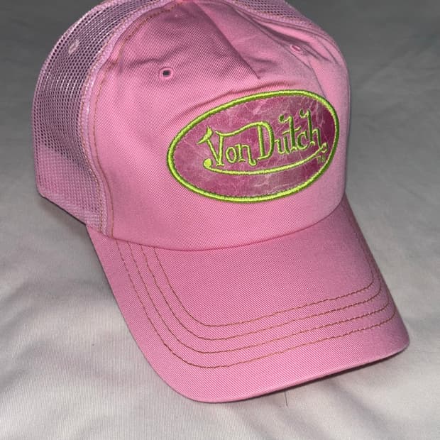 Von dutch pink mesh hat