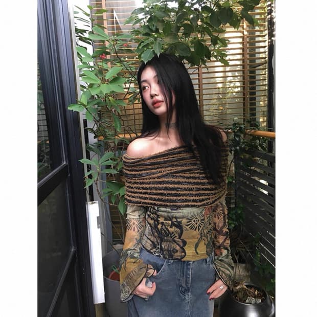 보헤미안 패턴 오프숄더 메쉬 긴팔 탑