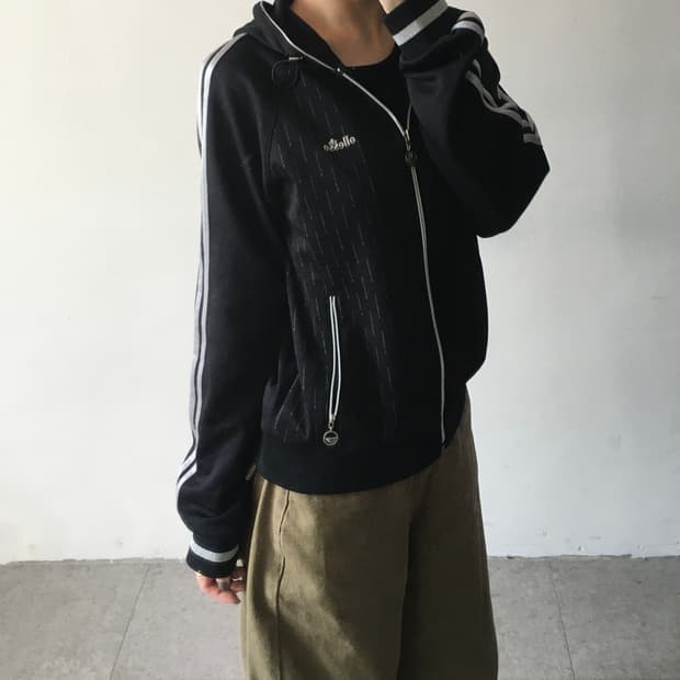 엘레쎄 기능성 후드집업 