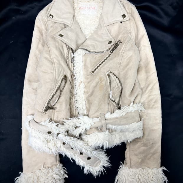 [LIZLISA 00’s Pinterest Fairy]White Fur 