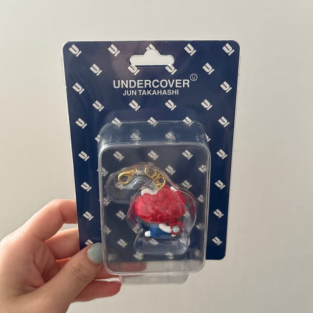 🐈희귀매물! 언더커버 헬로키티 하트 키링