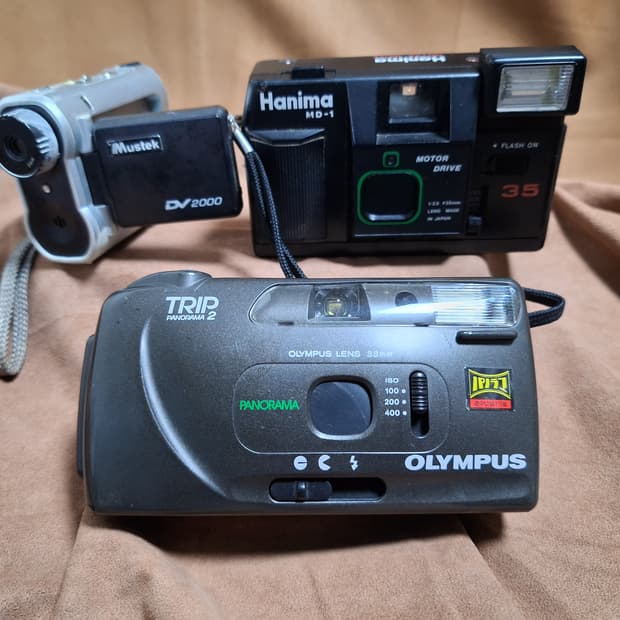 올림푸스, 하니마 필름카메라, Mustek DV 2000 디지털 캠코더