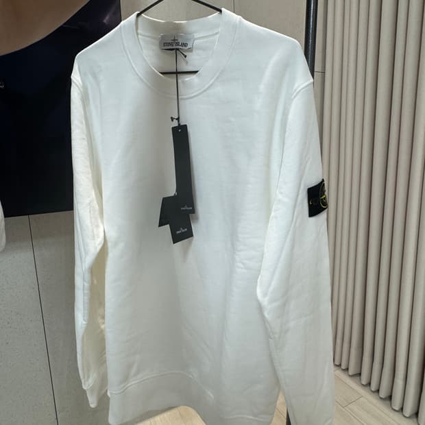 [새상품] 스톤아일랜드 맨투맨 XL 22fw