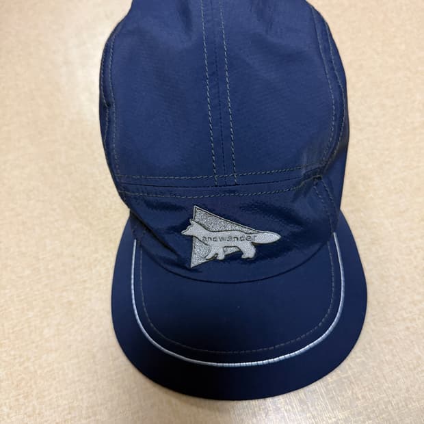 앤드원더 메종키츠네 캠프캡 네이비