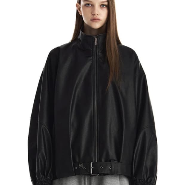 구해요 ) 트리밍버드 벨티드 오버사이즈 레더 블루종 자켓