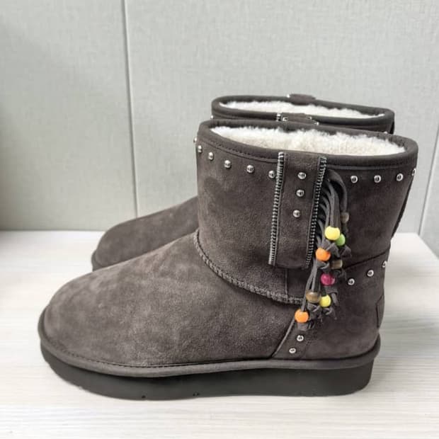 1199 bazo ugg boots 44