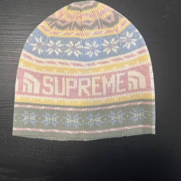 22FW 슈프림 x 노스페이스 비니 핑크