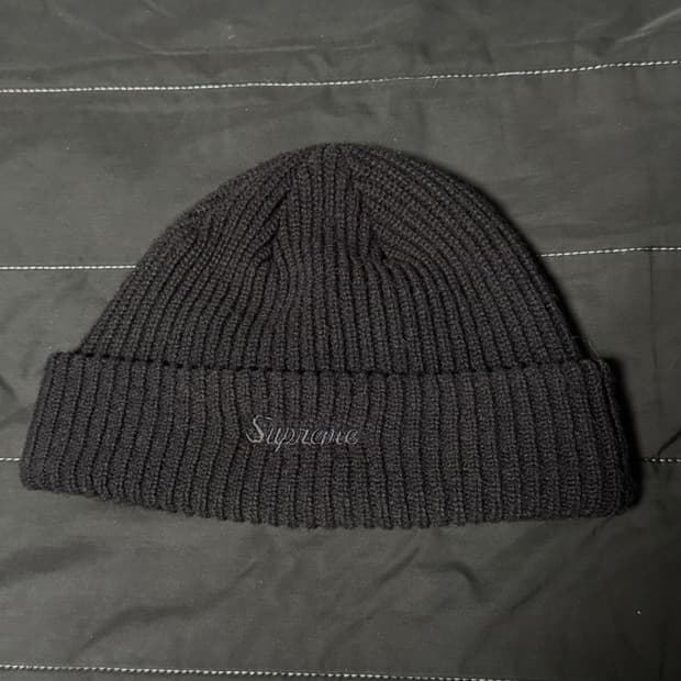 슈프림 로고 비니 블랙 (OS)