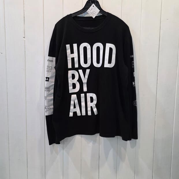 긴팔티 "HOOD BY AIR"