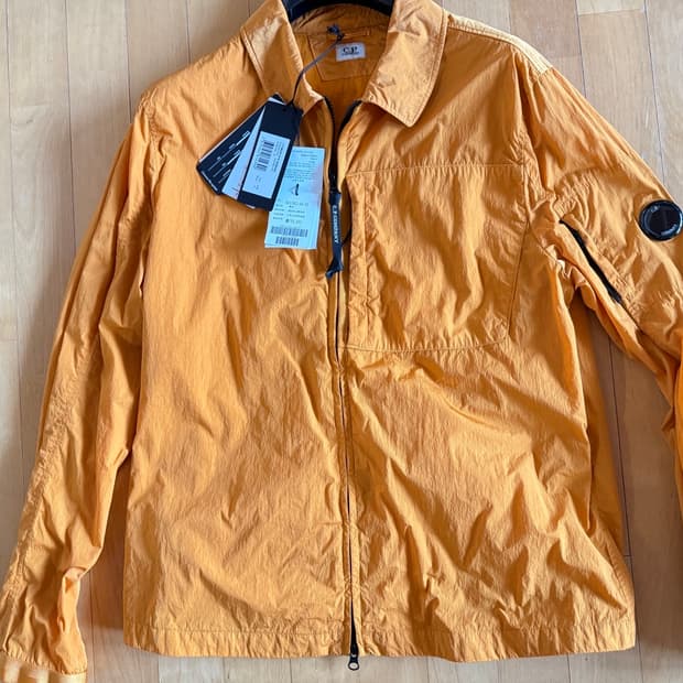 CP컴퍼니 크롬 오버셔츠
