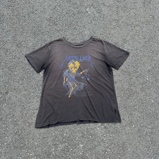 [메탈리카] •Metallica Doris T-Shirt