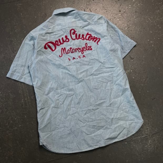 95 데우스 엑스 마키나 반팔 셔츠 