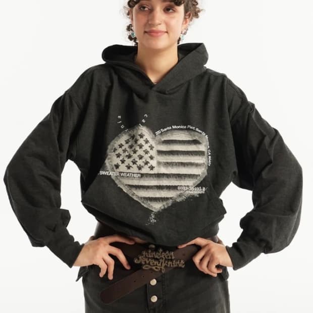 베니조프로덕트 하트 후드티 3사이즈(venyjoproduct)