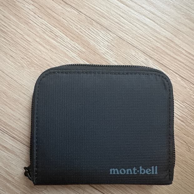 몽벨 카드지갑