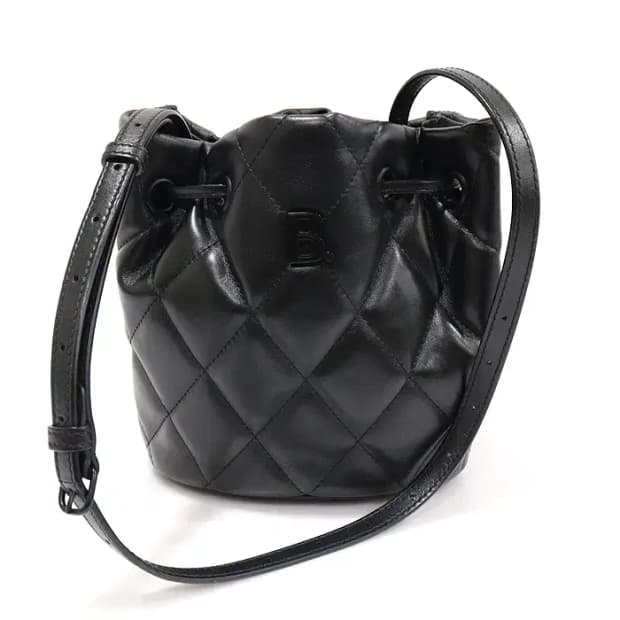 발렌시아가 621476 B로고 터치 XS 버킷 숄더백 EP67374BC