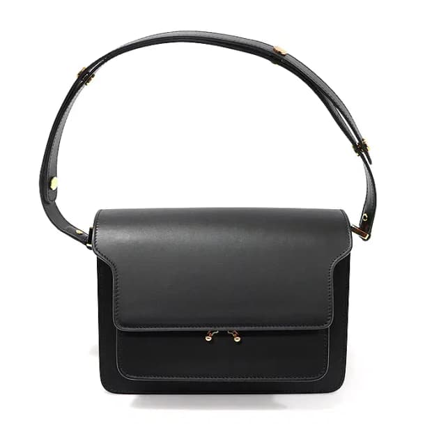 마르니 SBMPN09NO1 블랙 트렁크 미듐 숄더백 EP88686ETC