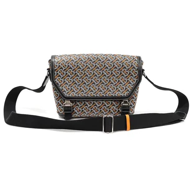 버버리 80590671 캔버스 스몰 메신저 크로스백 EP54581BU