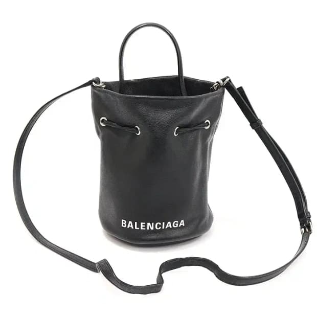 발렌시아가 638342 스무스 레더 에브리데이 XS CO86923BC