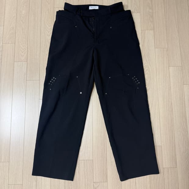 키코코스타디노브 안타라스 팬츠