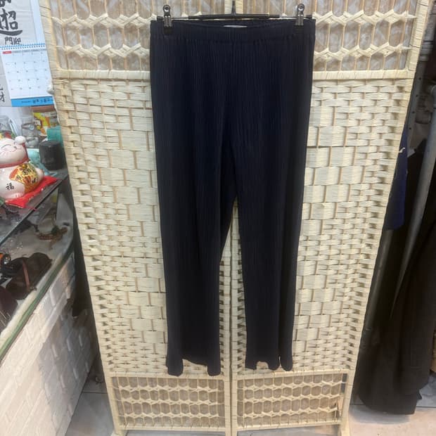 2/28-30 정품 이세이미야케 플리츠 바지 팝니다