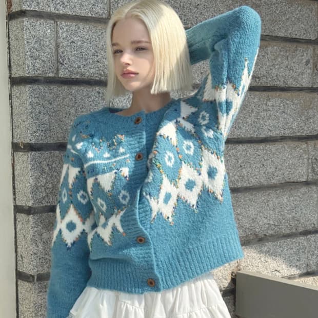 팩더널드(factthenerd) 노르딕 가디건 프리사이즈 새상품