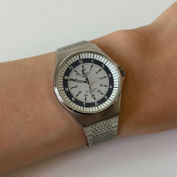 1980s CQ White Dial Silver Quartz