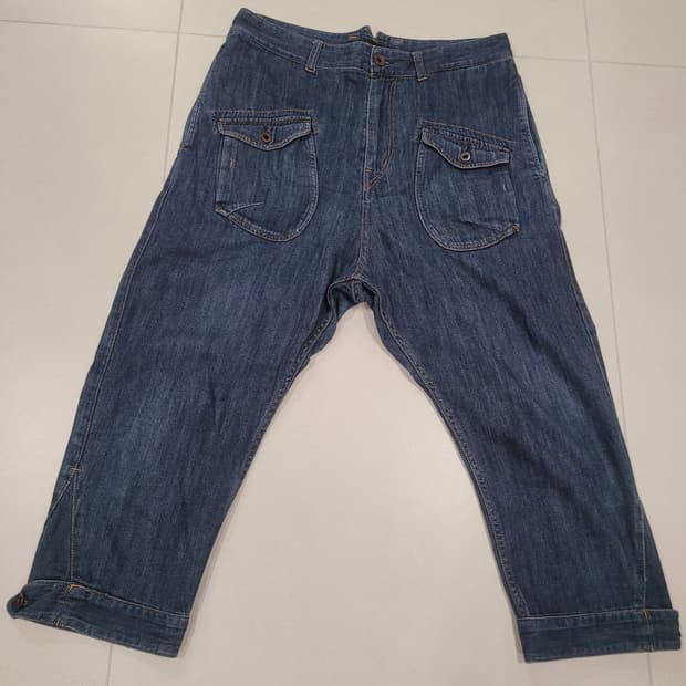 [L] 빔즈 하트(BEAMS HEART) 사루엘 크롭 데님 - "여유로운