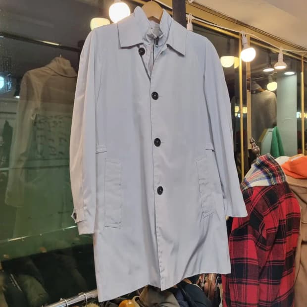 최고급 명품 대장급 끝판왕 버버리 M사이즈 조끼안감 노바체크 롱자켓코트