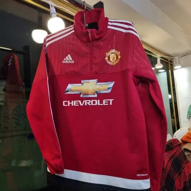 아디다스 맨유 쉐보레 블록코어 대장급 아노락 웜업 110사이즈