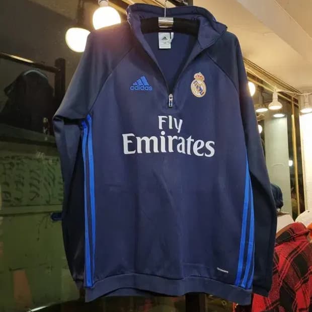 아디다스 레알마드리드 블록코어 대장급 아노락 웜업 105사이즈