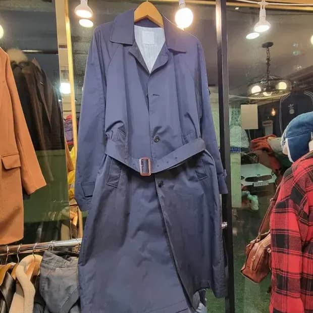 산드로 실사이즈 105 클래식 디테일 벨티드 트렌치코트