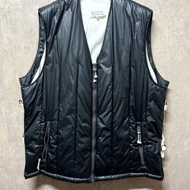 48 / Maison Margiela 메종 마르지엘라 패딩 조끼