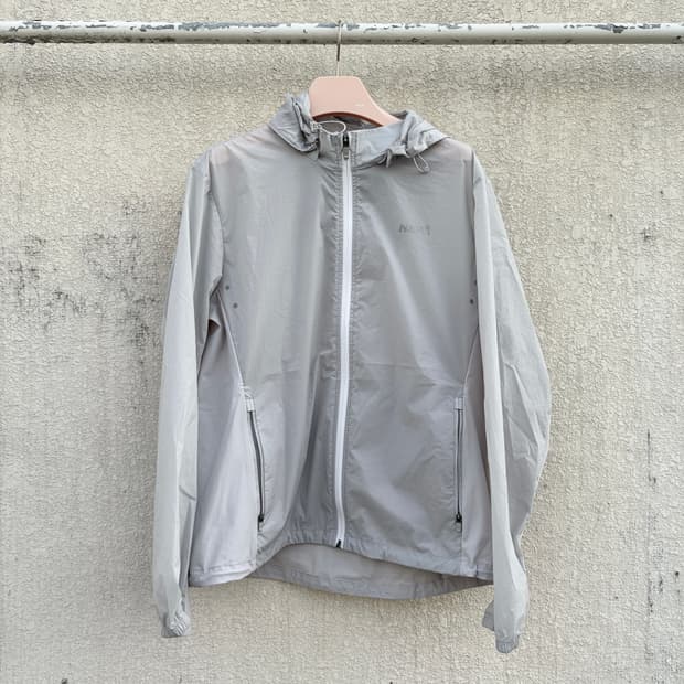 105)NEPA 네파 초경량 라이트 그레이 바람막이 자켓