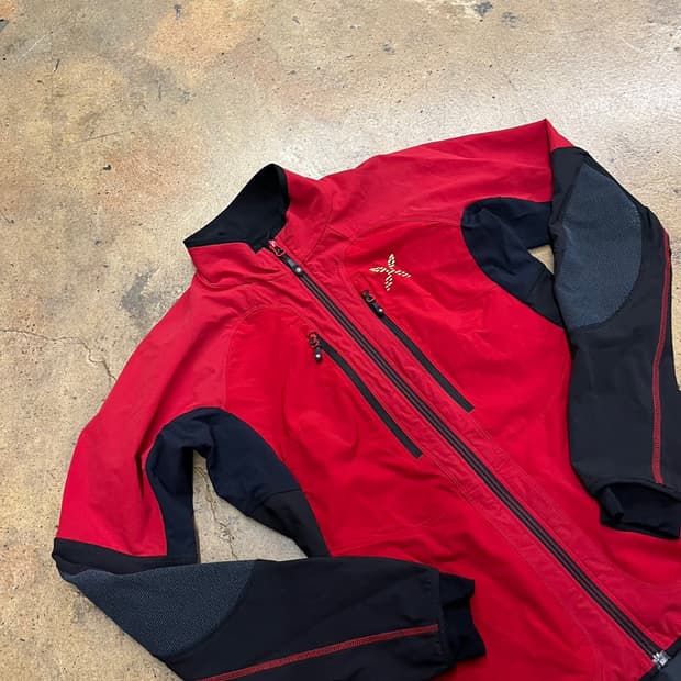 [정품/M]  몬츄라 소프트쉘 자켓 b17