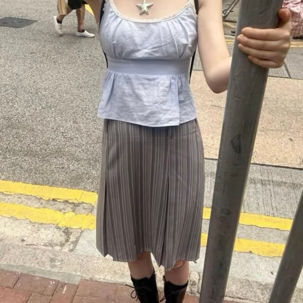 루루서울 미드타운 스트라이프 미디 스커트 M 