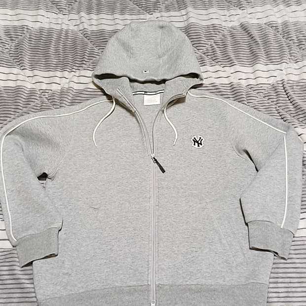 MLB 오버핏후드집업 90 여성55 가슴54 기장62